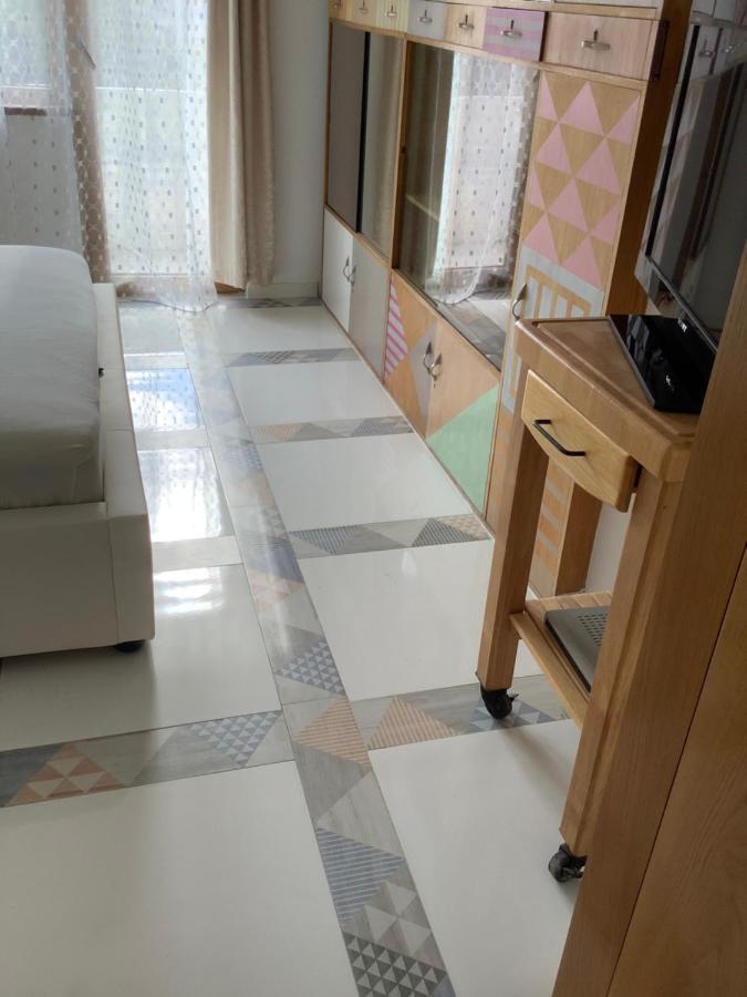 Kussmann Appartment Varna Buitenkant foto